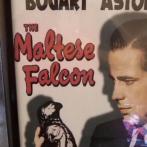 Humphrey Bogart movie posters - Picture 5 of 9